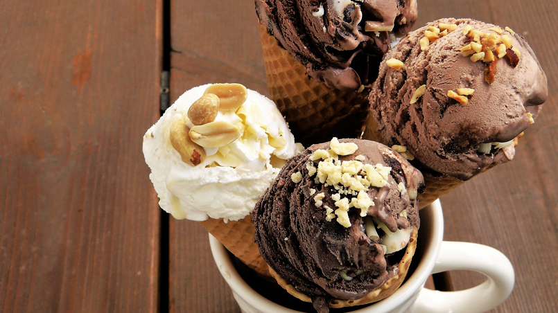 Añade un toque de complejidad a tu helado favorito con aceite de oliva virgen extra