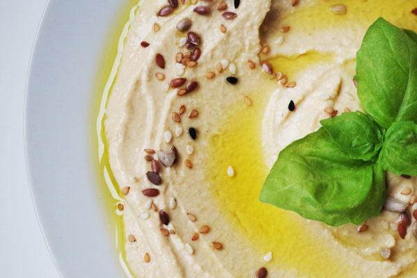 Avui aprendrem com preparar de forma senzilla l'hummus amb oli d'oliva verge extra
